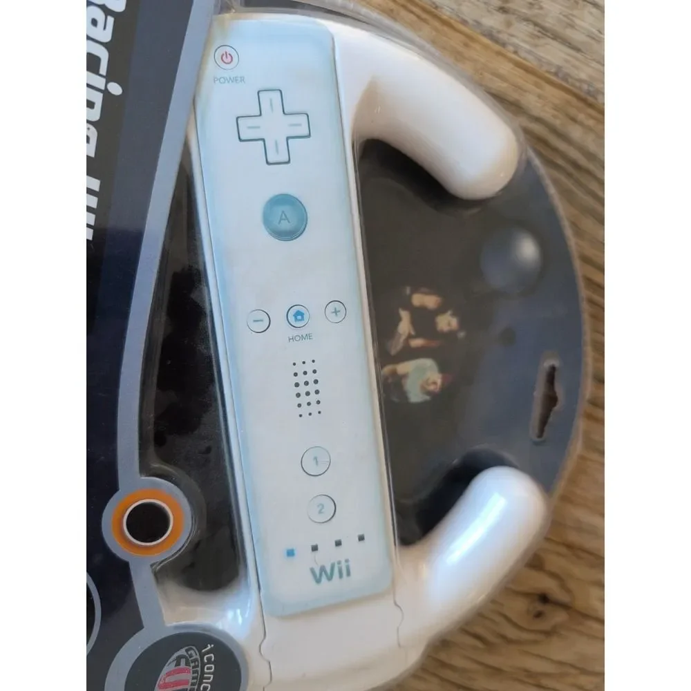 Nintendo Wii Racing Wheel for Wii Remote White New In Box NIB
